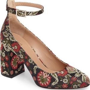 Nordstrom’s Lewit Brocade Heels NEW